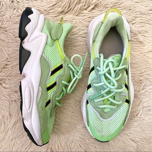 ADIDAS Ozweego J Glow Mint Neon Green Sneakers - 5.5/6US, hard to find! - Picture 6 of 9